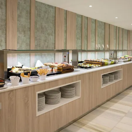Ona Palmira Paguera Hotel 4*